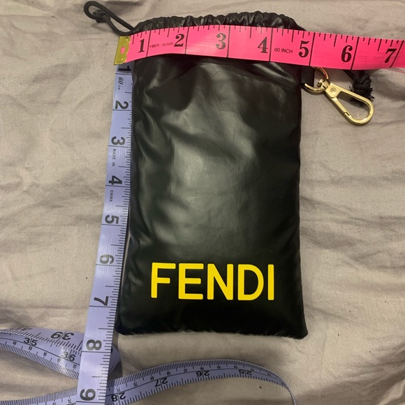 COPY - Fendi glasses case black and gold  dimensions 5/8 inch 12/20 cm - Picture 10 of 10